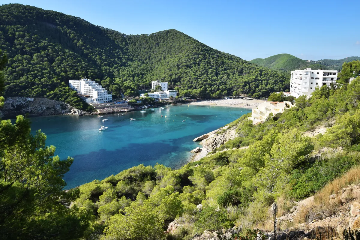 Foto de Cala Llonga